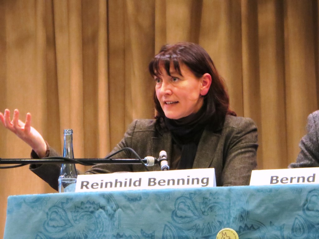 Reinhild Benning wurde immer besser und endete mit einem flammenden Appell, sich gegen TTIP einzumischen.